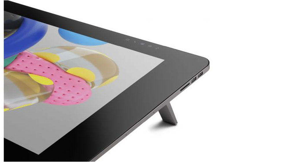 The blend of apt size with premium resolution, color performance and brightness put the Cintiq Pro 24 high on the list for best graphics tablet for professionals.