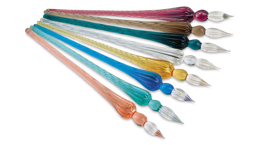 Calligraphy pens make great Christmas gifts for artsy people.