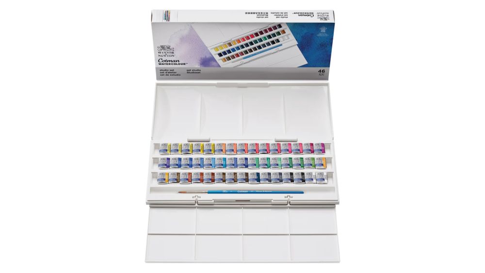 A watercolor paint set is a fantastic Christmas gift idea for an artsy person.